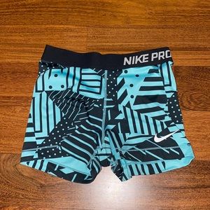 Nike pro spandex in funky teal and black pattern size small